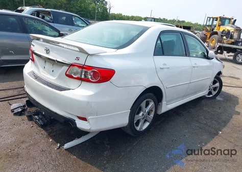 2012 Toyota Corolla S z USA, uszkodzony, nr VIN 2T1BU4EE6CC903997